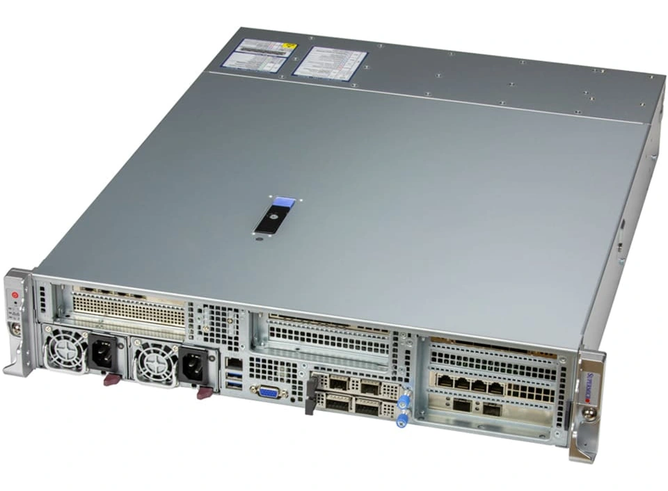 Supermicro Hyper-E SYS-221HE-FTNR — пример короткого edge-сервера с фронтальным I/O